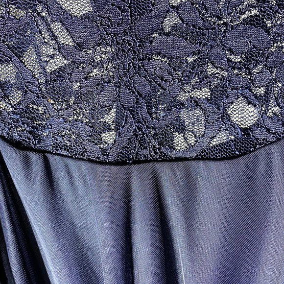 Dress - After Five - Picture 6 of 7